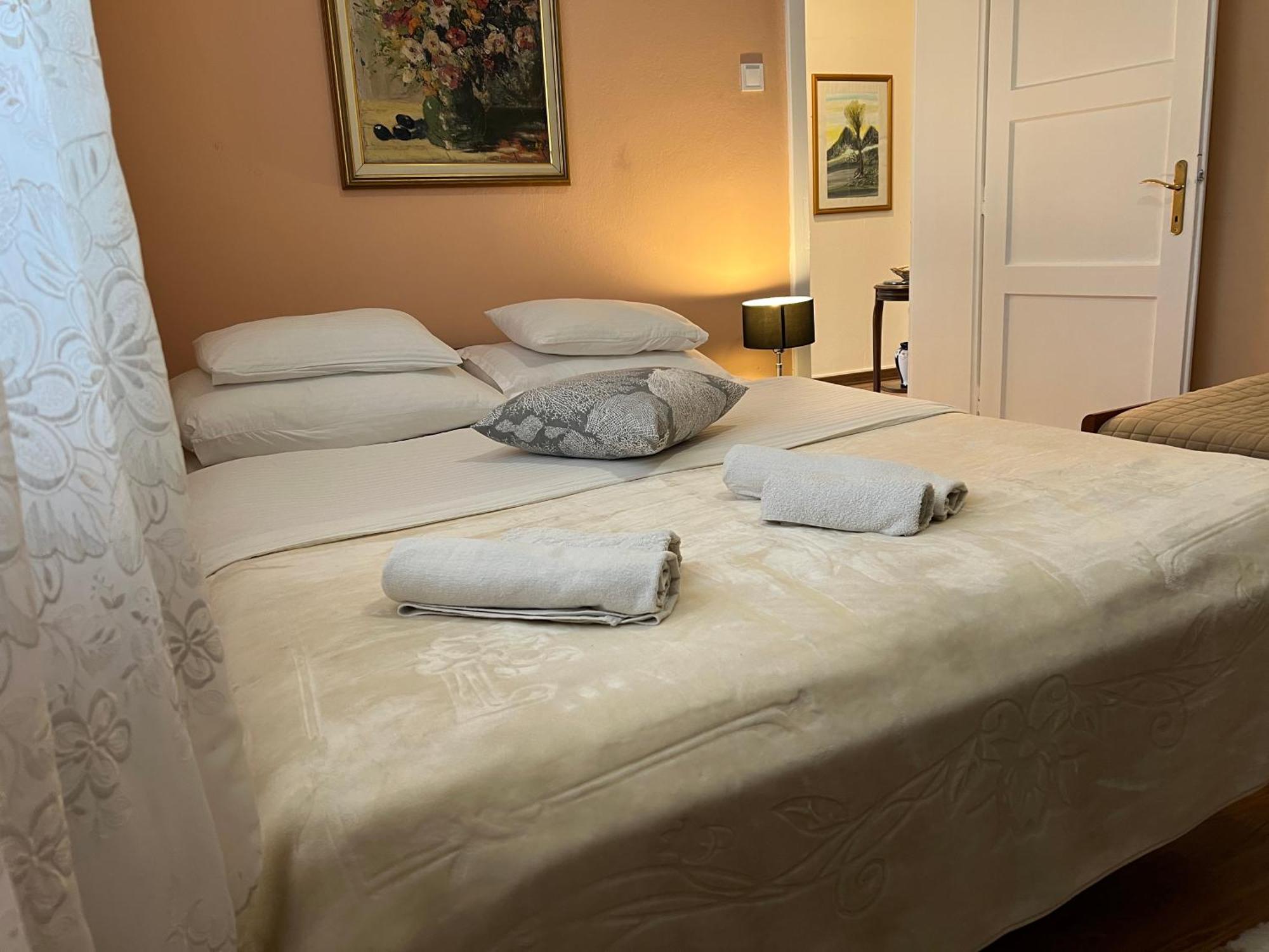 Apartments Dragovic Nikšić Екстериор снимка