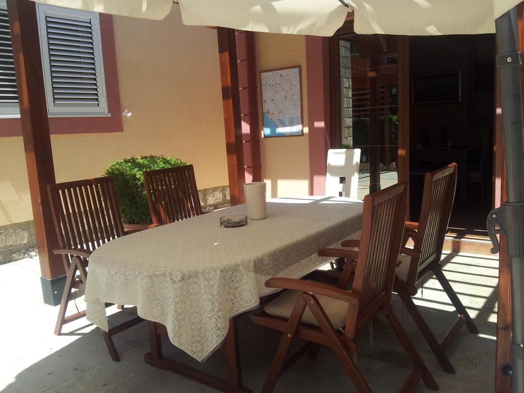 Apartments Dragovic Nikšić Екстериор снимка