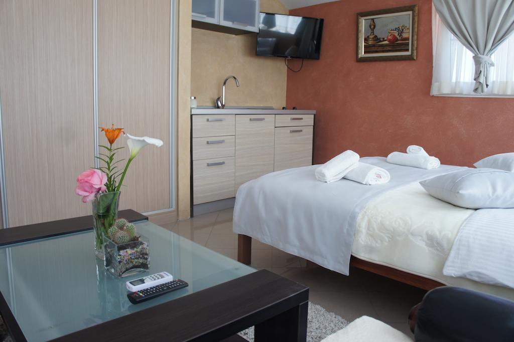 Apartments Dragovic Nikšić Стая снимка