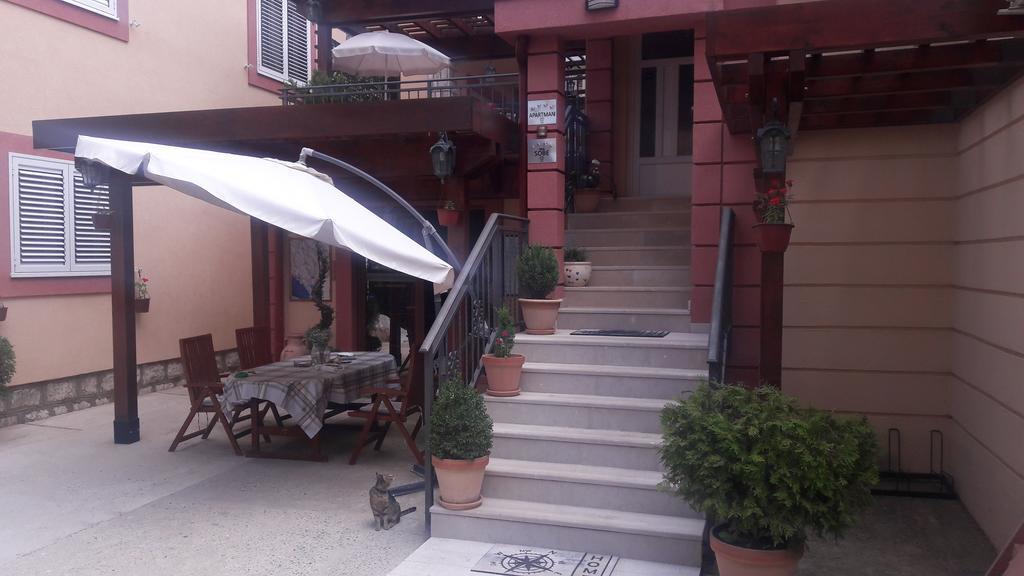 Apartments Dragovic Nikšić Екстериор снимка