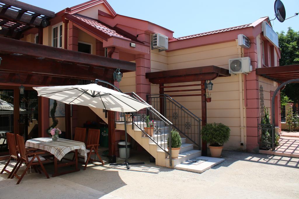Apartments Dragovic Nikšić Екстериор снимка